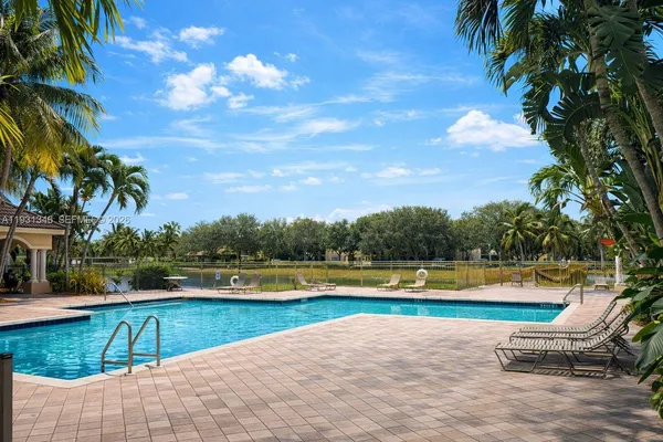 $2,450 | 2494 Centergate Drive, Unit 201, Miramar, FL 33025