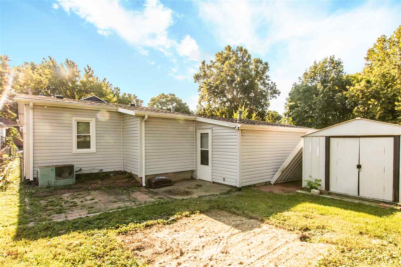 426 Doering Road East Peoria, IL 61611 - Photo 22 of 26 Gallery Image 22
