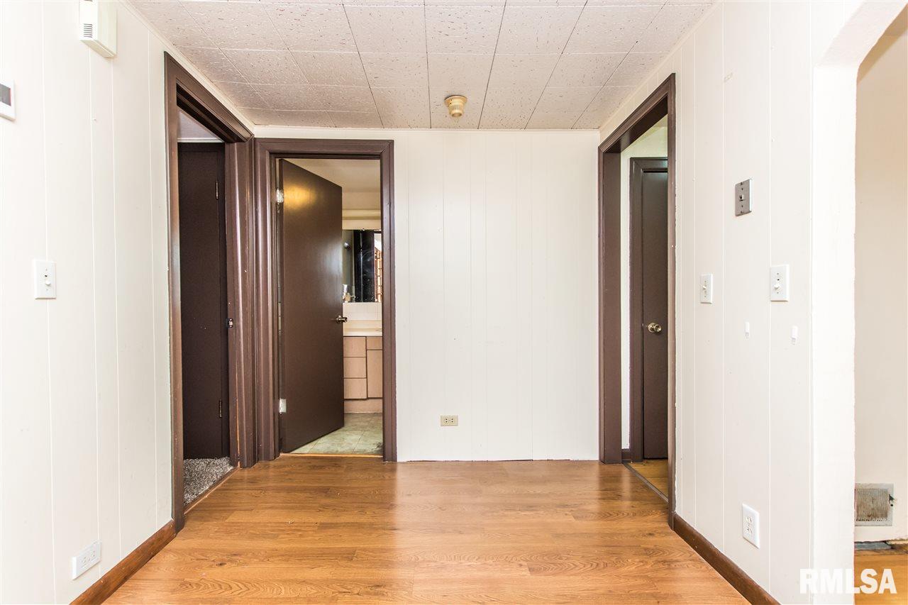 426 Doering Road East Peoria, IL 61611 - Photo 8 of 26 Gallery Image 8