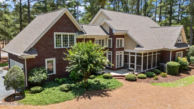 $850,000 | 12 Lasswade Drive, Pinehurst, NC 28374