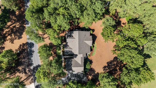 $850,000 | 12 Lasswade Drive, Pinehurst, NC 28374