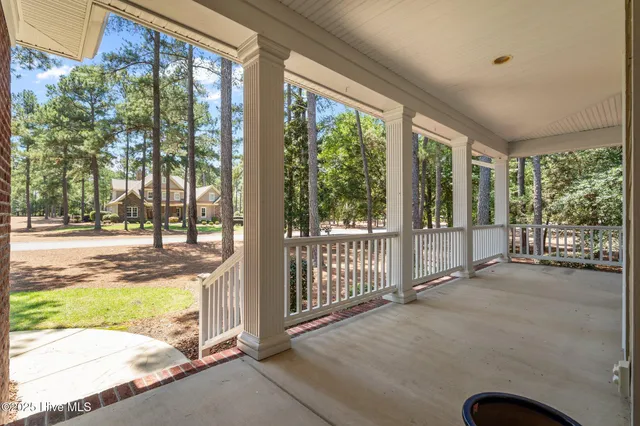 $850,000 | 12 Lasswade Drive, Pinehurst, NC 28374