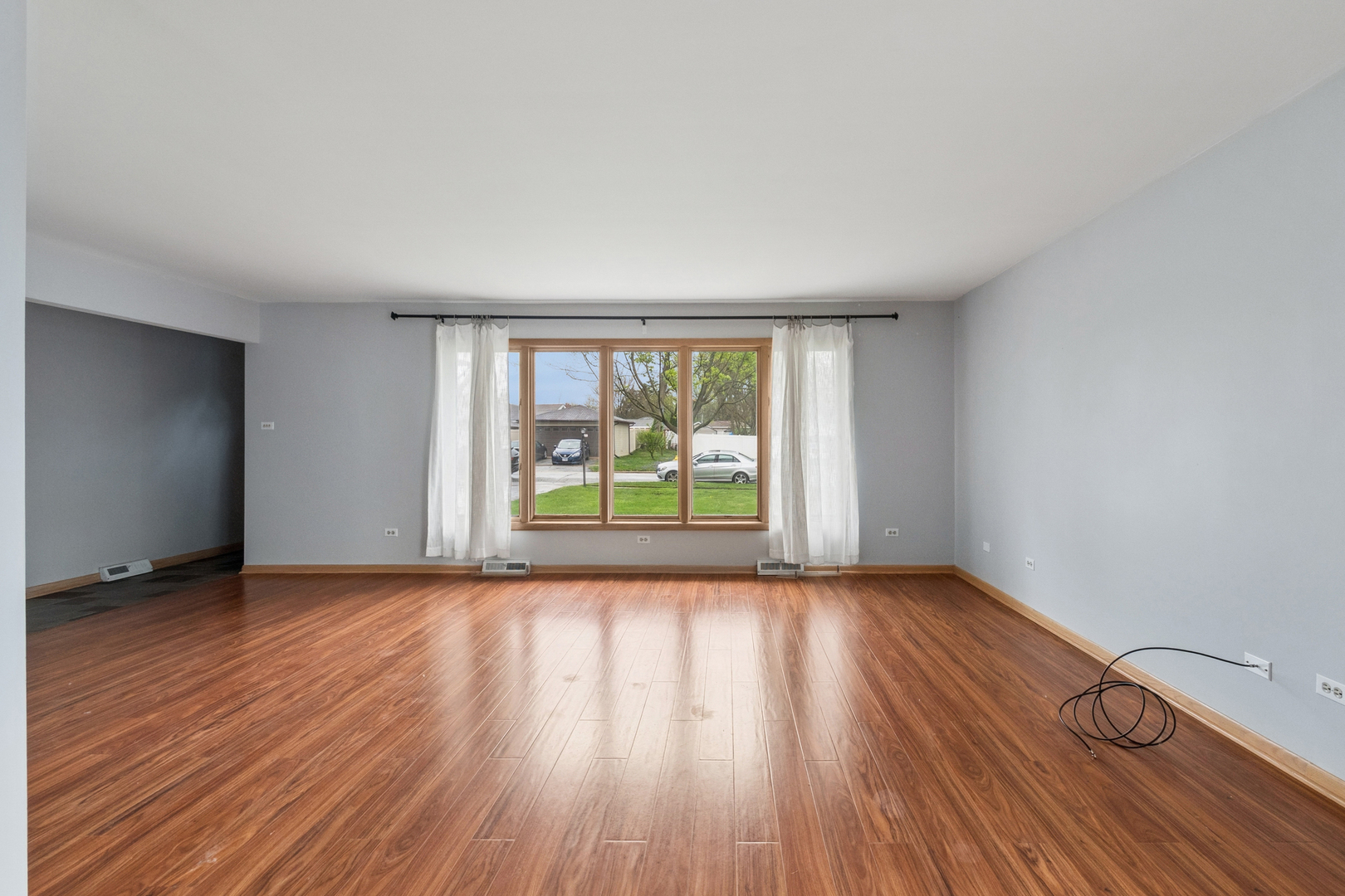 835 Latimer Lane Flossmoor, IL 60422 - Photo 3 of 19