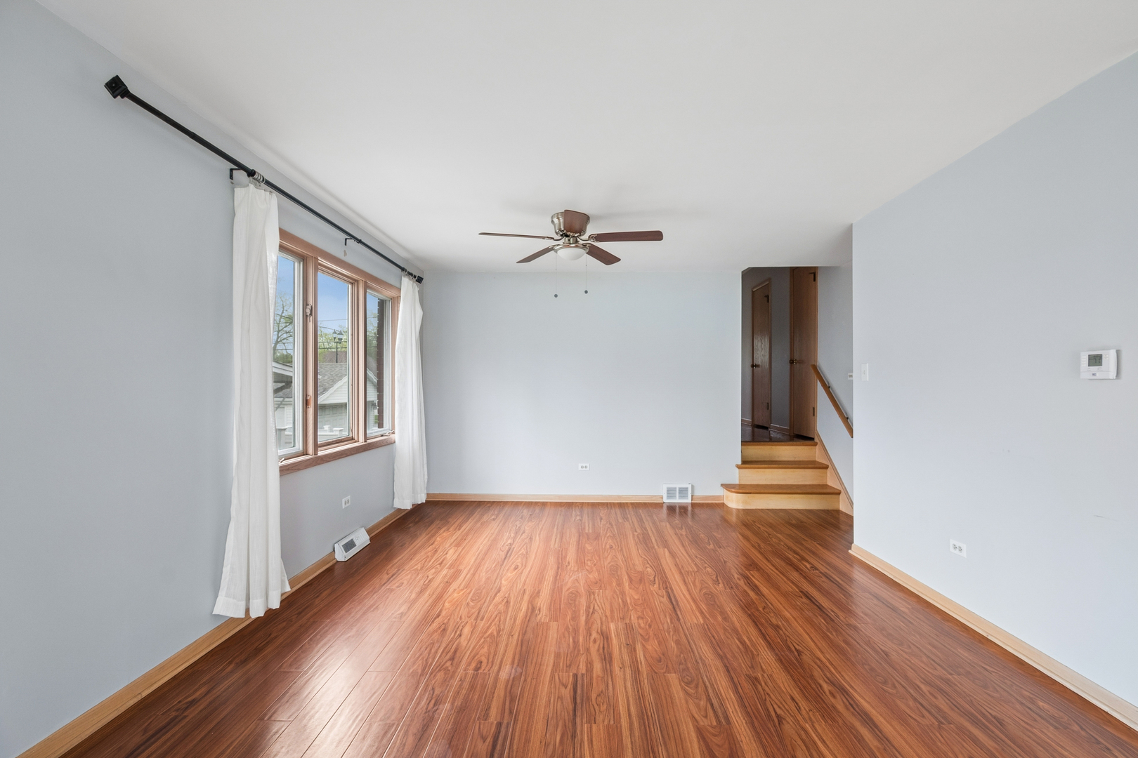 835 Latimer Lane Flossmoor, IL 60422 - Photo 4 of 19