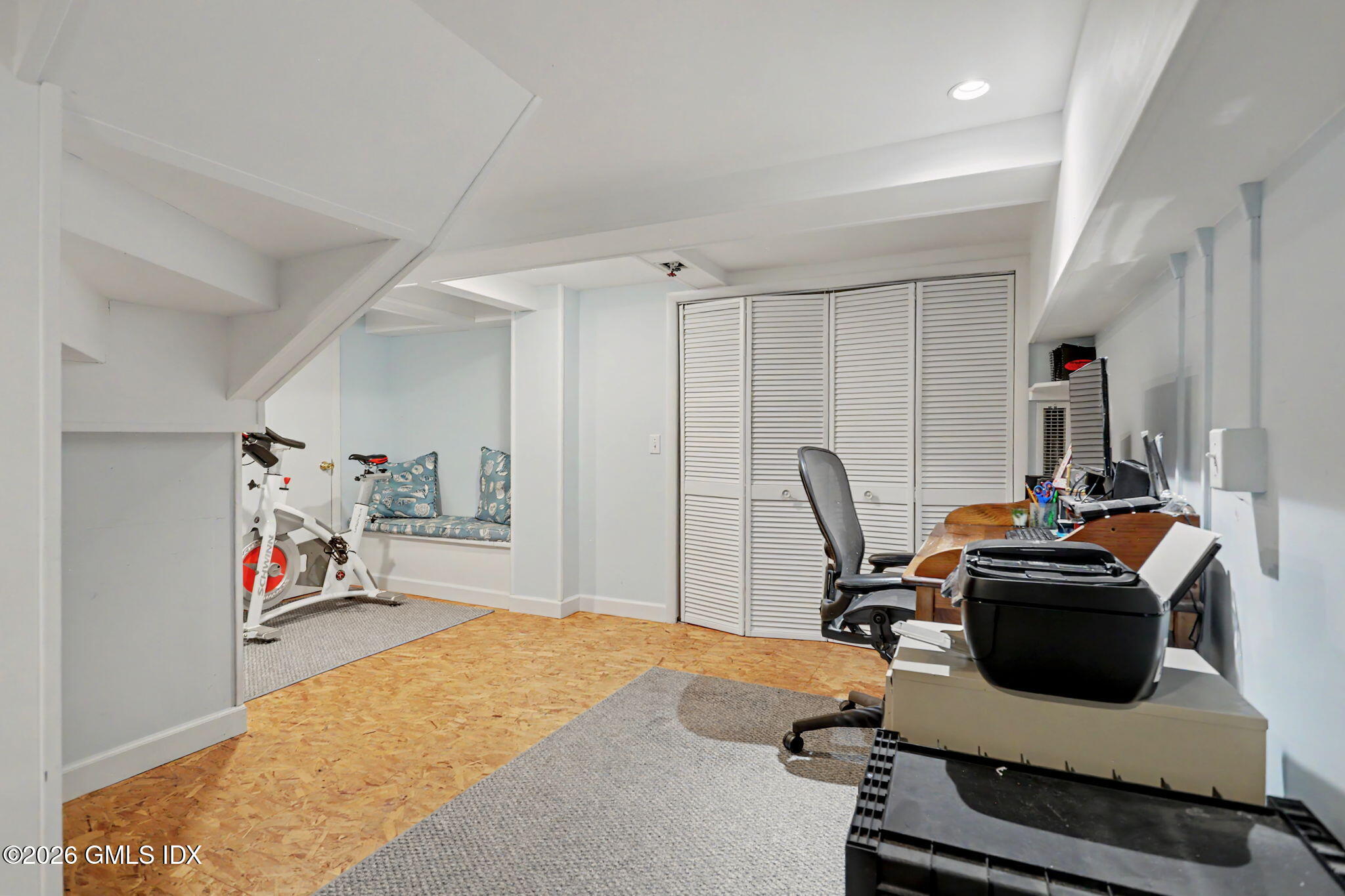 26 Linwood Avenue Riverside, CT 06878 - Photo 25 of 33 40-web-or-mls-26-linwood-ave