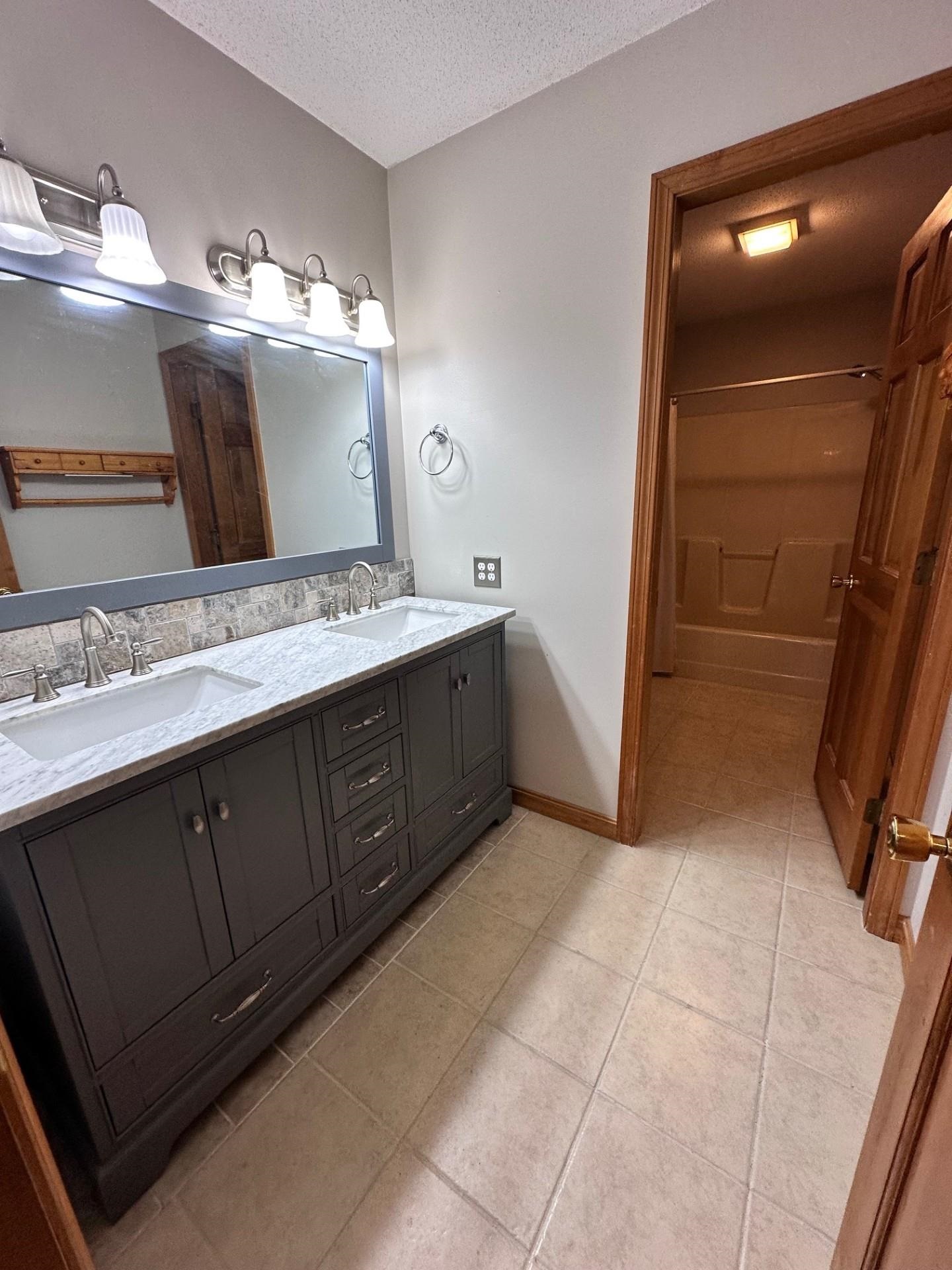 4455 Lower Newton Road St. Albans Town, VT 05488 - Photo 21 of 45