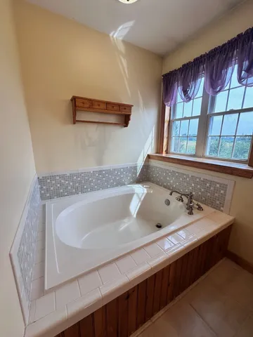 $615,000 | 4455 Lower Newton Road, St. Albans Town, VT 05488