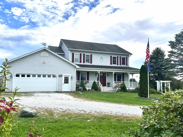 $615,000 | 4455 Lower Newton Road, St. Albans Town, VT 05488