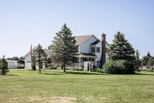 $615,000 | 4455 Lower Newton Road, St. Albans Town, VT 05488