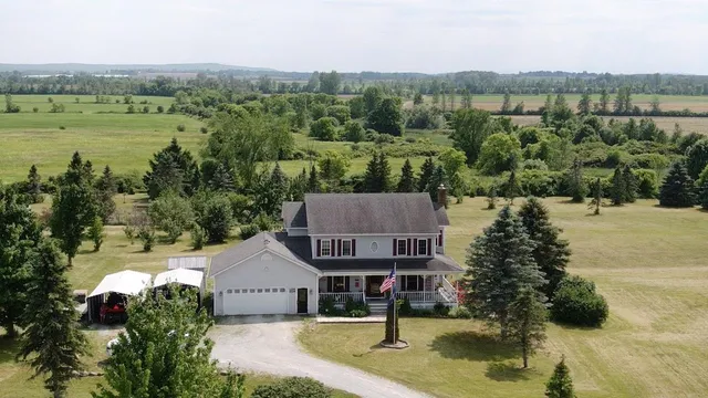 $615,000 | 4455 Lower Newton Road, St. Albans Town, VT 05488