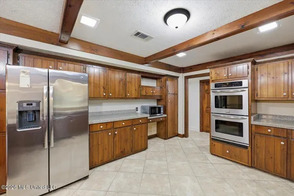 $385,000 | 101 Country Meadow Road, Clinton, MS 39056