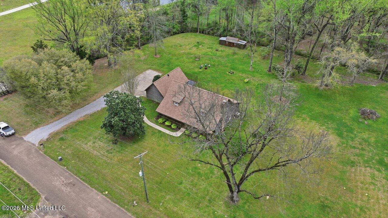 101 Country Meadow Road Clinton, MS 39056 - Photo 4 of 64 54-101 Country Meadow Rd _ Home Tours MS