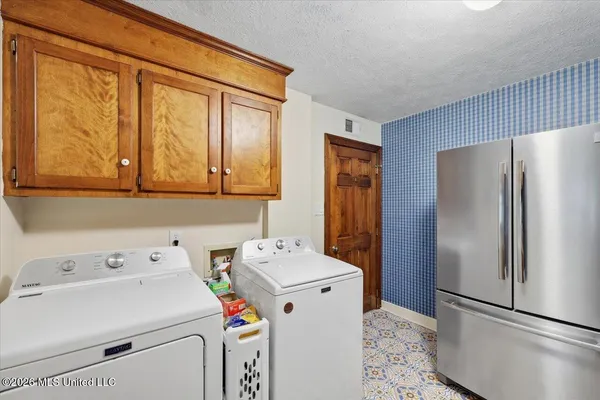 $385,000 | 101 Country Meadow Road, Clinton, MS 39056