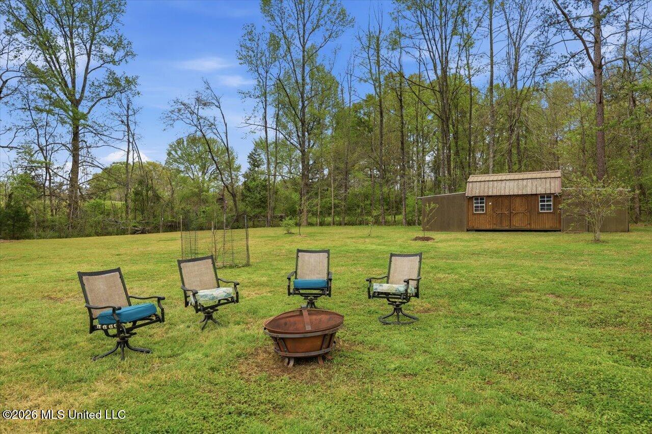 101 Country Meadow Road Clinton, MS 39056 - Photo 45 of 64 44-101 Country Meadow Rd _ Home Tours MS