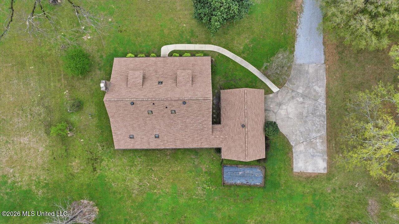 101 Country Meadow Road Clinton, MS 39056 - Photo 63 of 64 78-101 Country Meadow Rd _ Home Tours MS