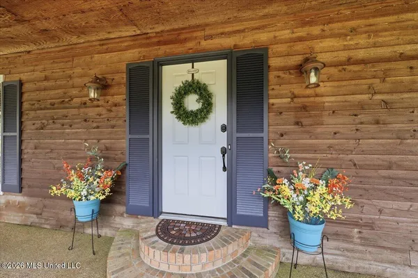 $385,000 | 101 Country Meadow Road, Clinton, MS 39056