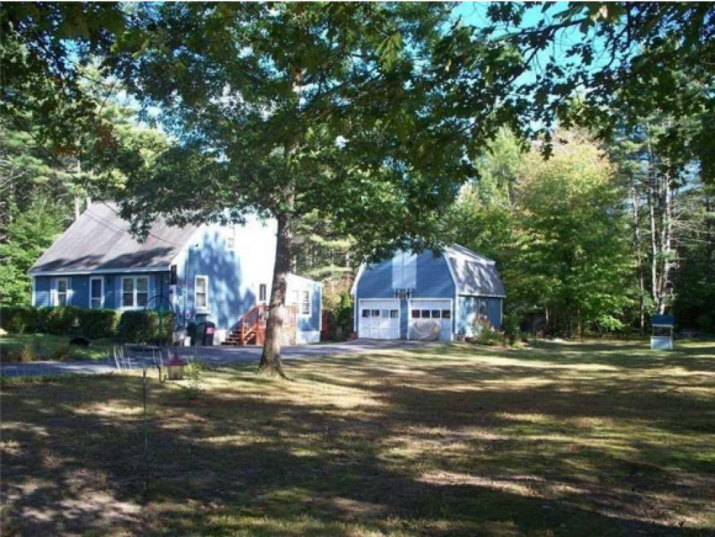 348 Country Club 3 Road Sanford, ME 04073 - Photo 2 of 25 Gallery Image 2