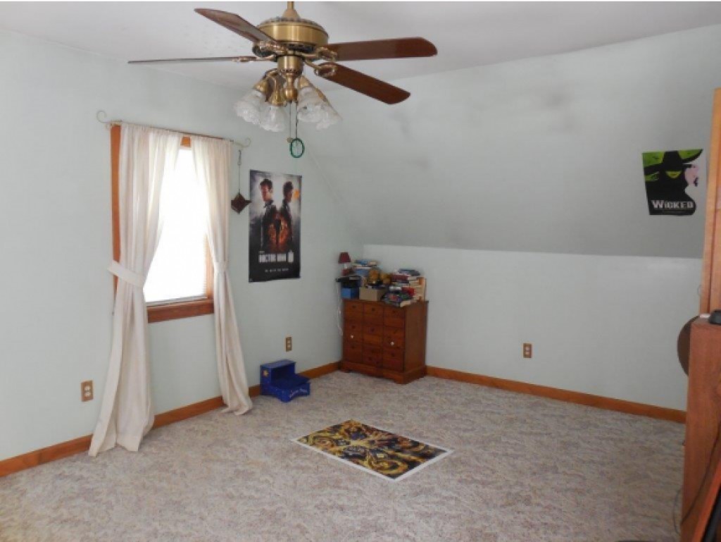 348 Country Club 3 Road Sanford, ME 04073 - Photo 17 of 25 Gallery Image 17