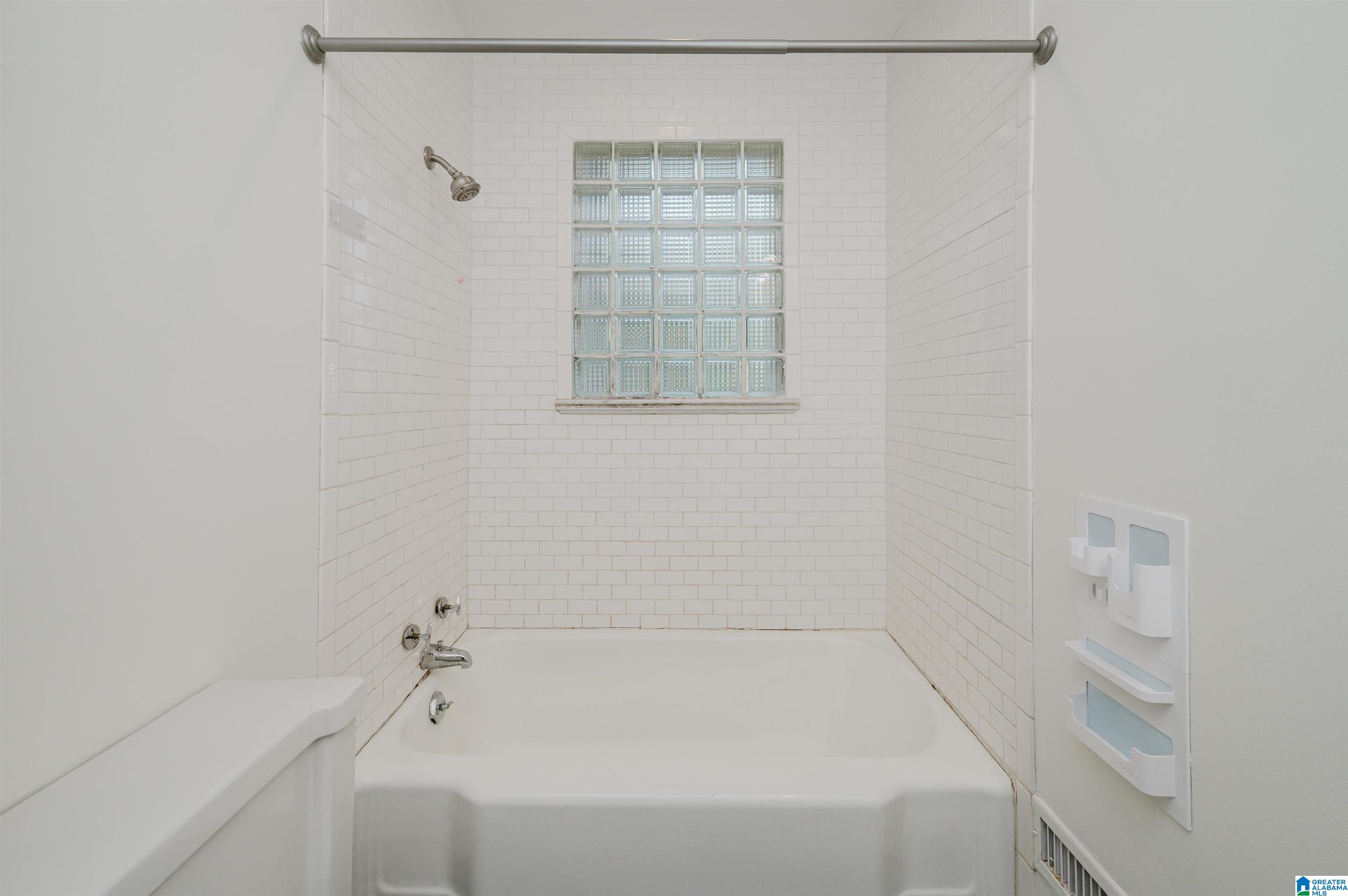 2012 Chestnut Road Birmingham, AL 35216 - Photo 35 of 48