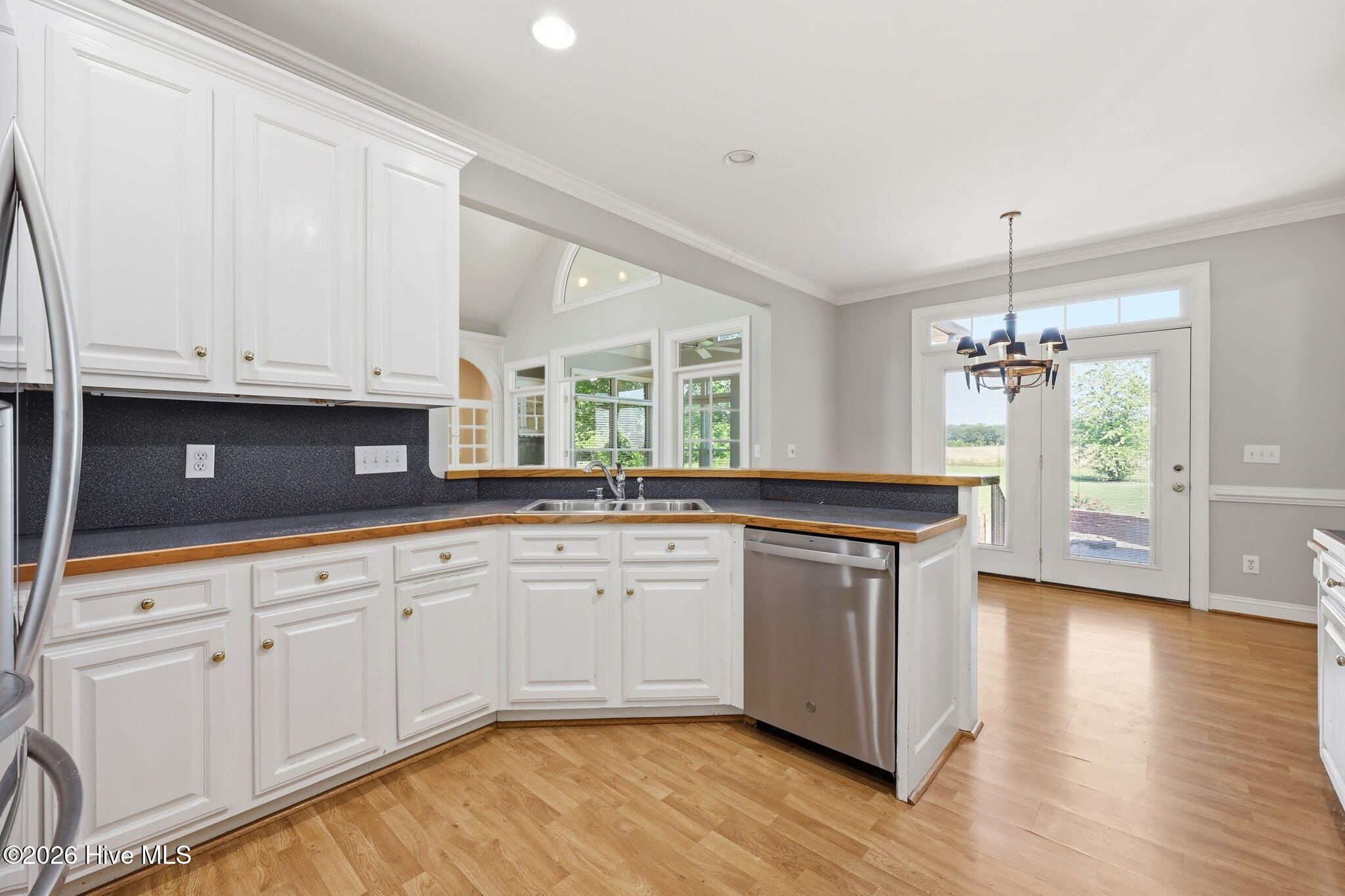 598 Hardy Road Snow Hill, NC 28580 - Photo 26 of 65 Kitchen