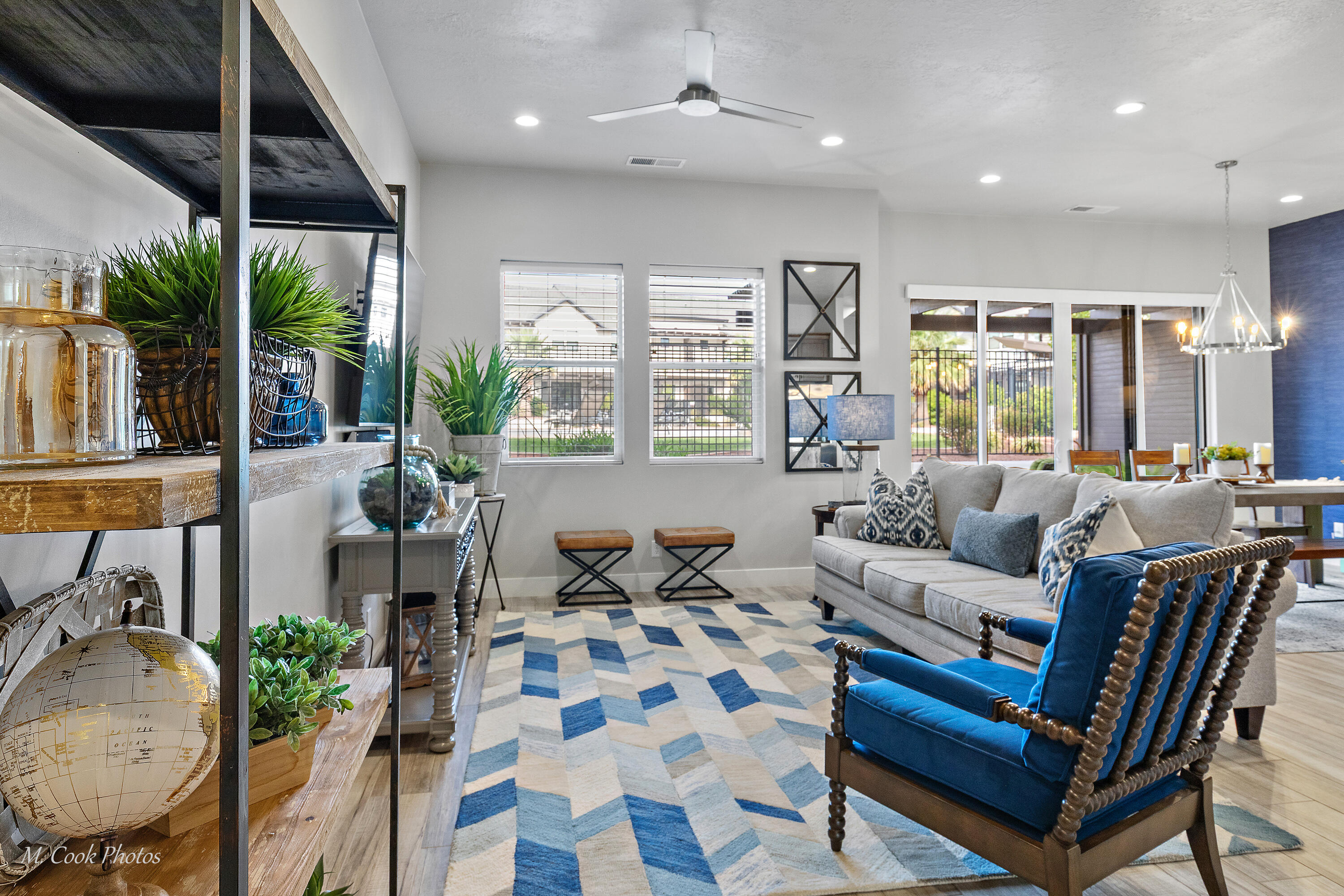 2600 North Ocotillo Way, Unit 19 Santa Clara, UT 84765 - Photo 5 of 51 Living Room