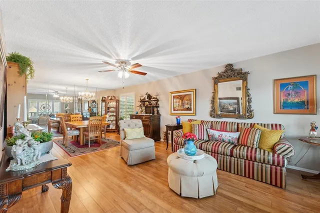 $325,000 | 2221 Swedish Drive, Unit 55, Clearwater, FL 33763