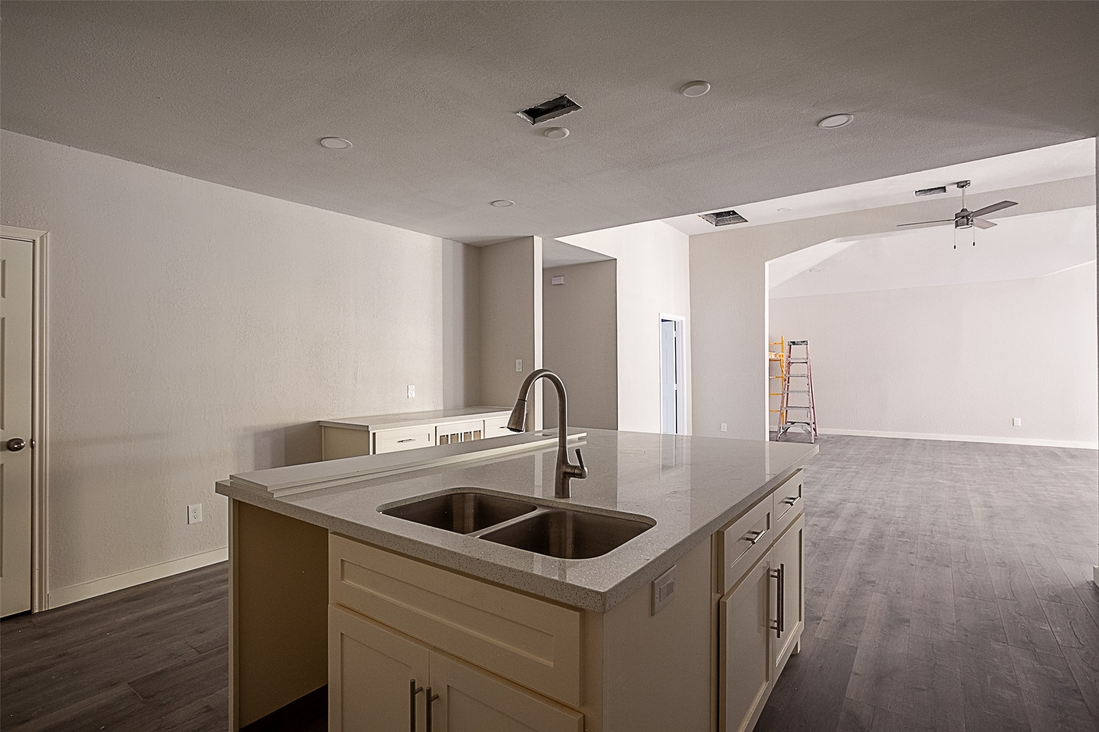 2630 Hazel Avenue Beaumont, TX 77702 - Photo 20 of 30 a kitchen with a sink and washer