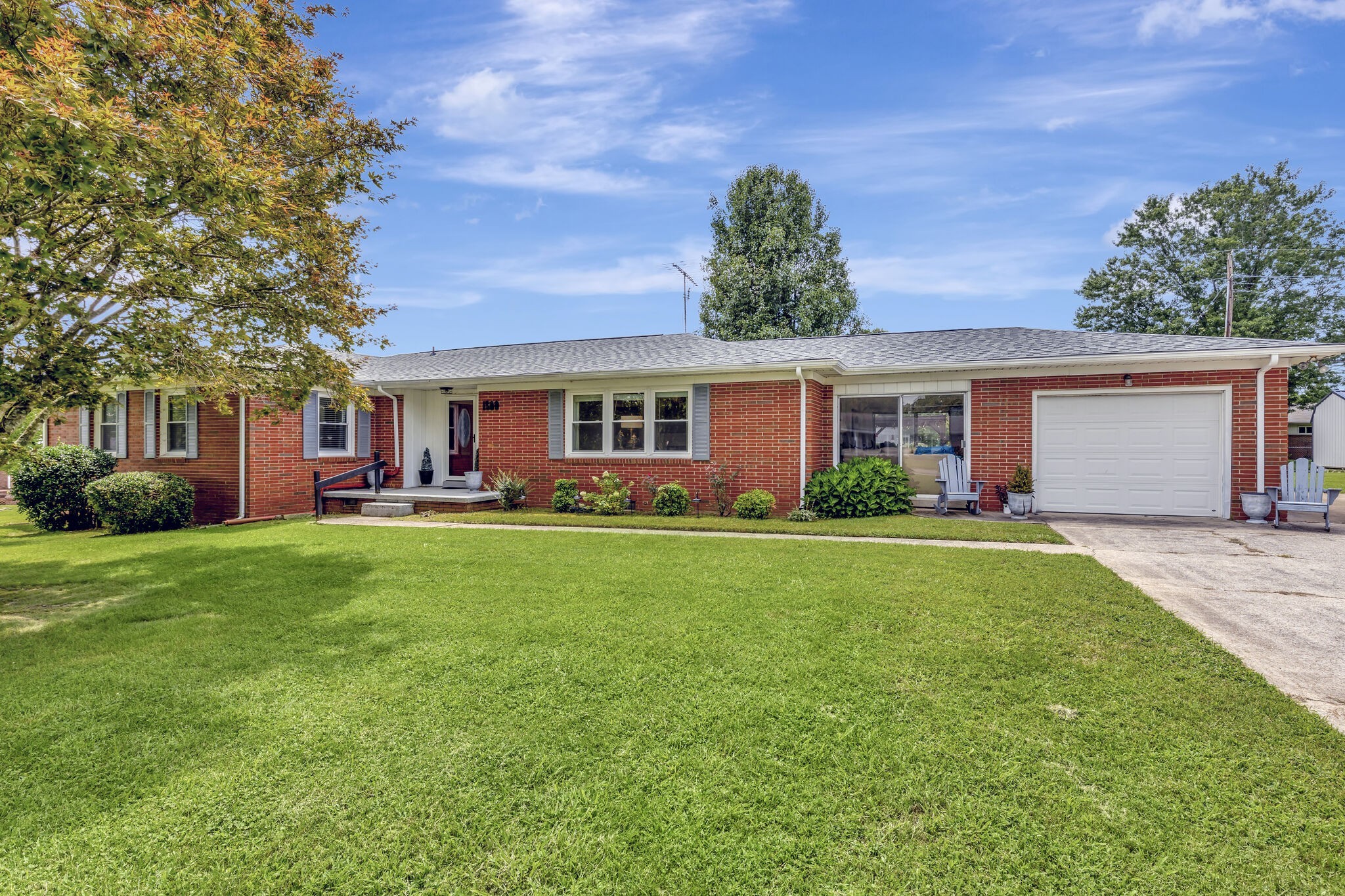 1500 Ann Road Lawrenceburg, TN 38464 - Photo 1 of 36