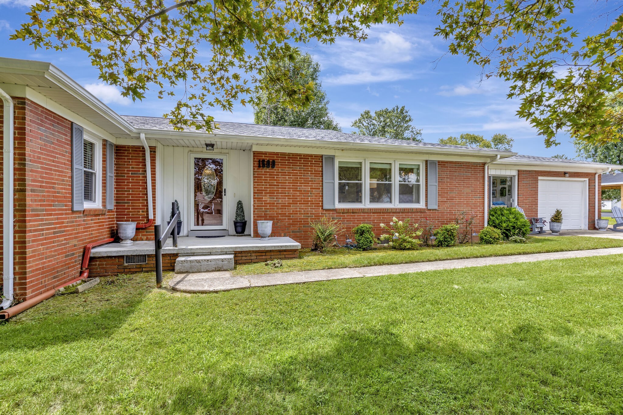 1500 Ann Road Lawrenceburg, TN 38464 - Photo 2 of 36