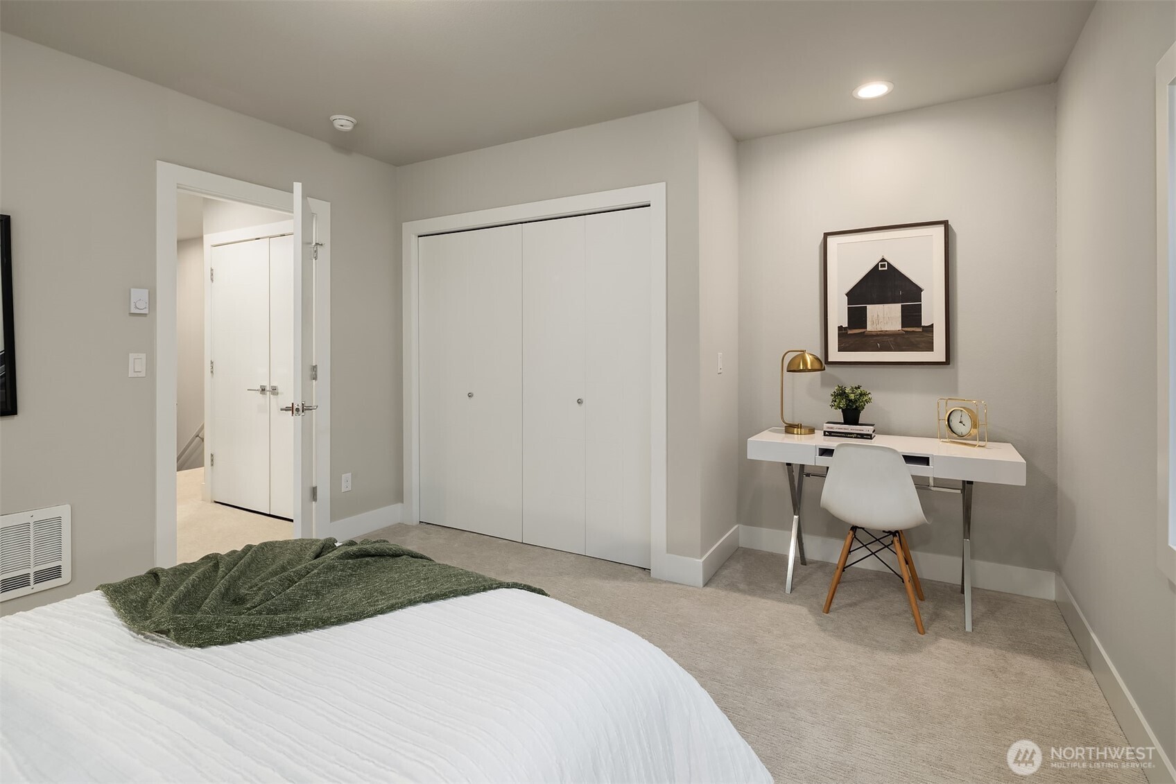 5020 148th Street Southwest, Unit B5 Edmonds, WA 98026 - Photo 17 of 40