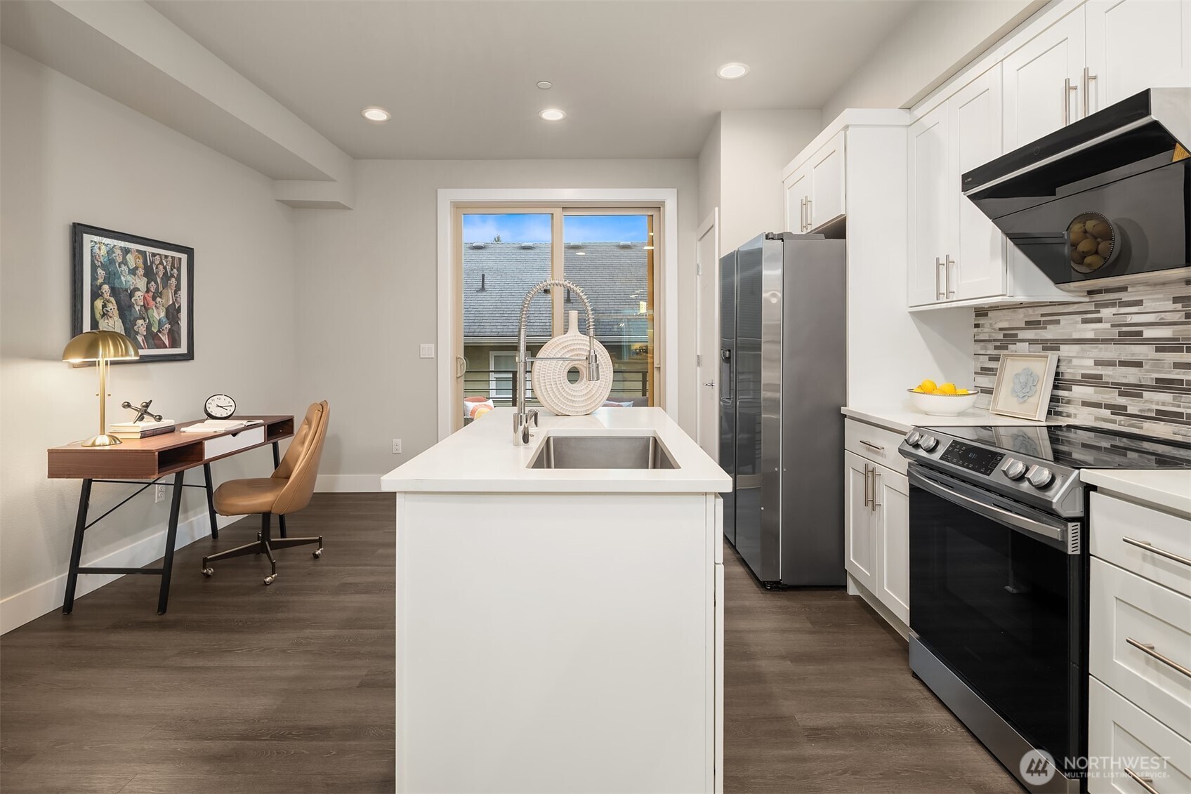 5020 148th Street Southwest, Unit B5 Edmonds, WA 98026 - Photo 3 of 40