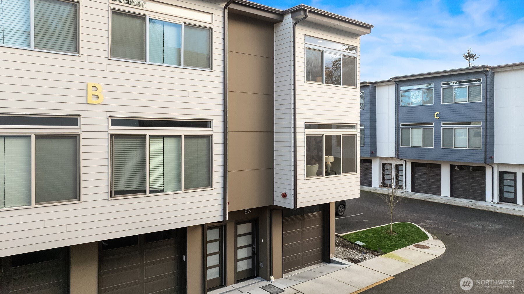 5020 148th Street Southwest, Unit B5 Edmonds, WA 98026 - Photo 32 of 40