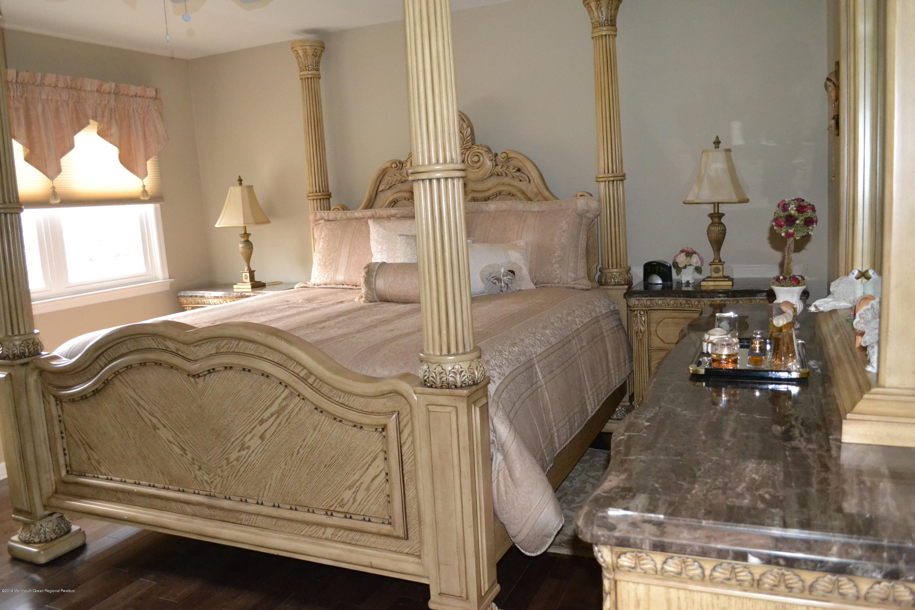 1 Walling Road Freehold, NJ 07728 - Photo 21 of 45 22