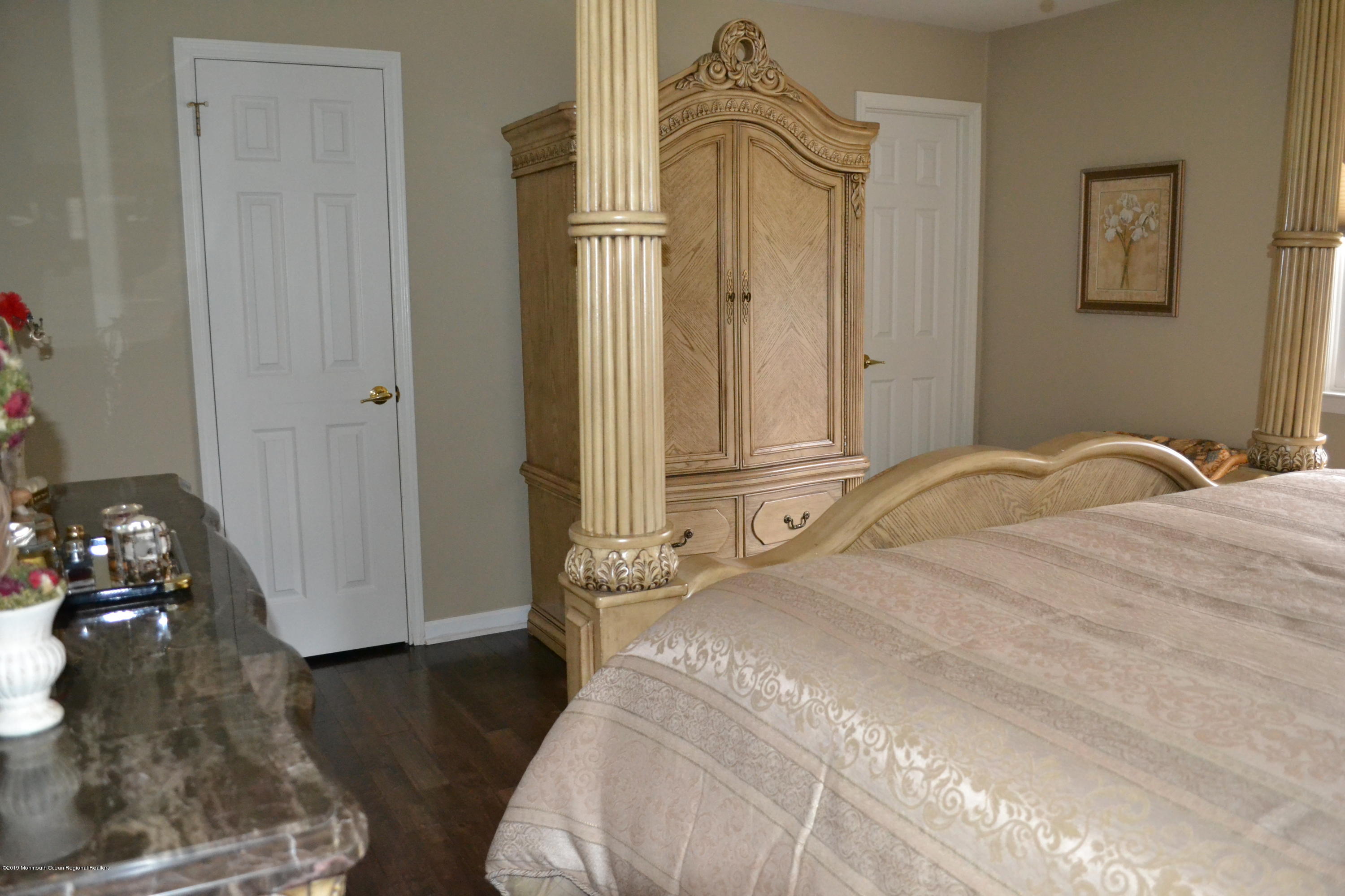 1 Walling Road Freehold, NJ 07728 - Photo 24 of 45 25