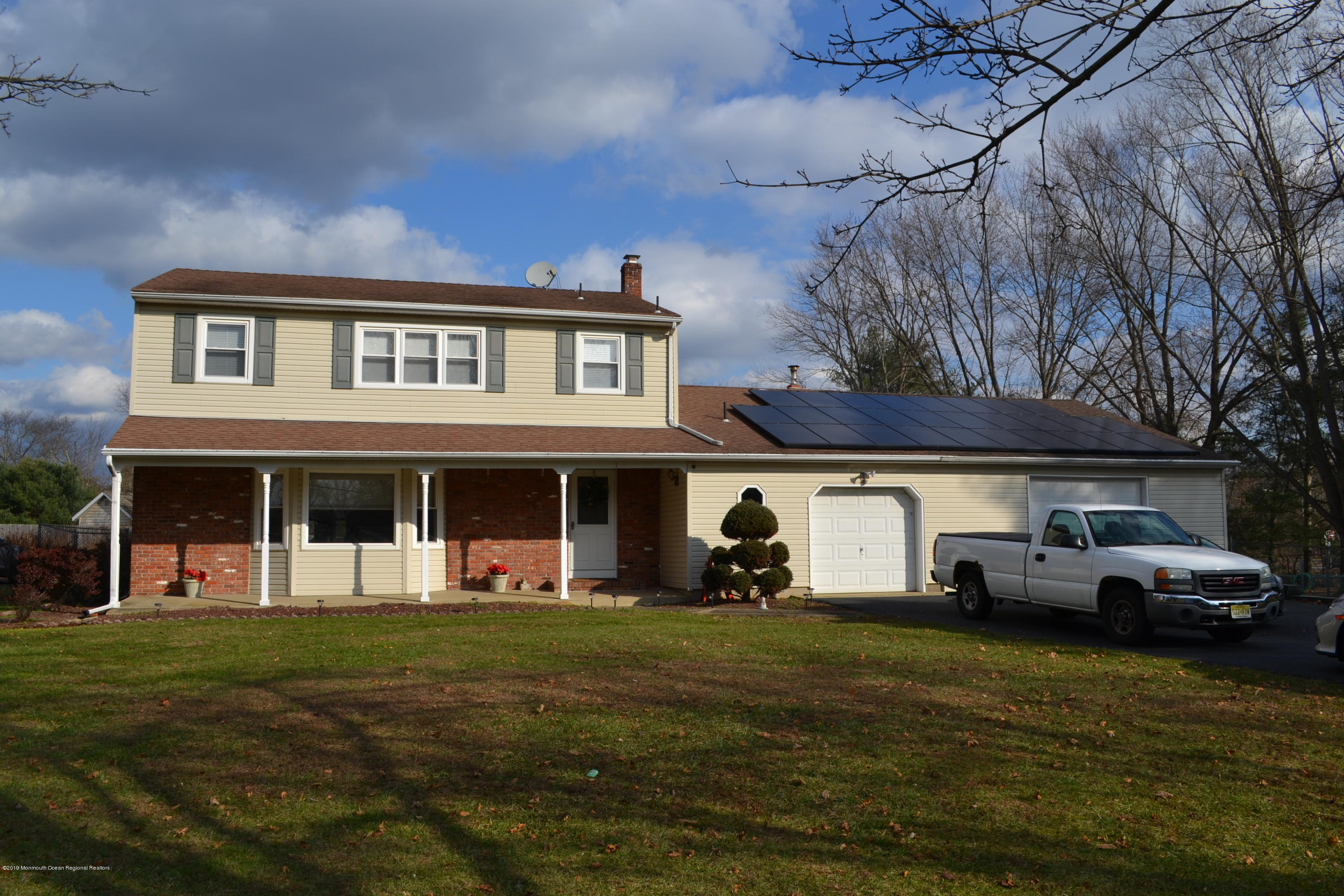 1 Walling Road Freehold, NJ 07728 - Photo 3 of 45 3