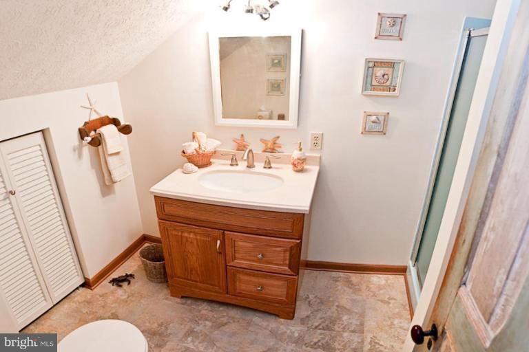 876 Sycamore Hill Road Severn, MD 21144 - Photo 16 of 30 Bath #2