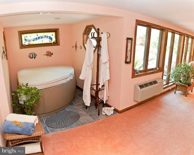 876 Sycamore Hill Road Severn, MD 21144 - Photo 10 of 30 Family Room #2