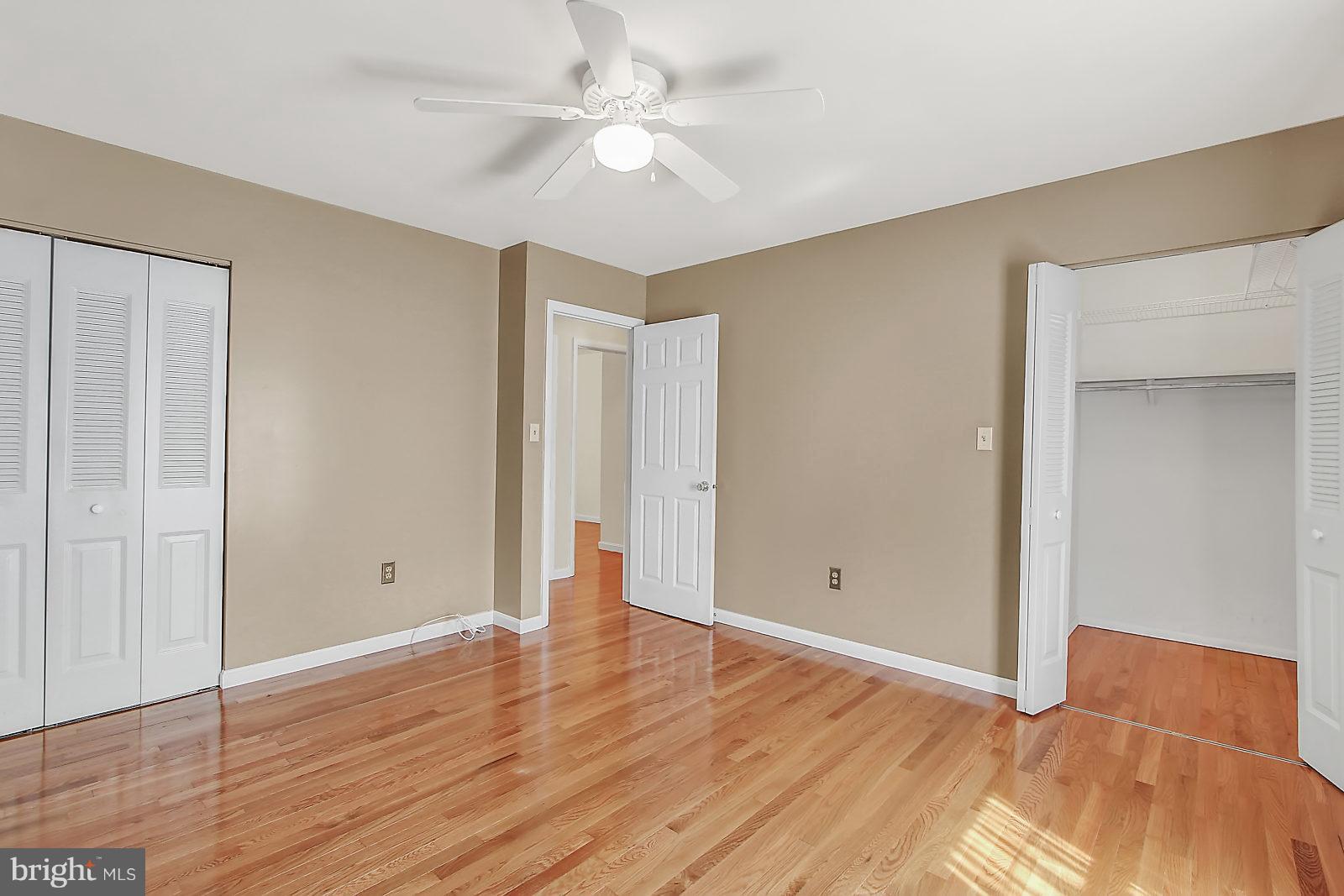 7846 North Cove Road Baltimore, MD 21219 - Photo 17 of 30 Bedroom (Master)