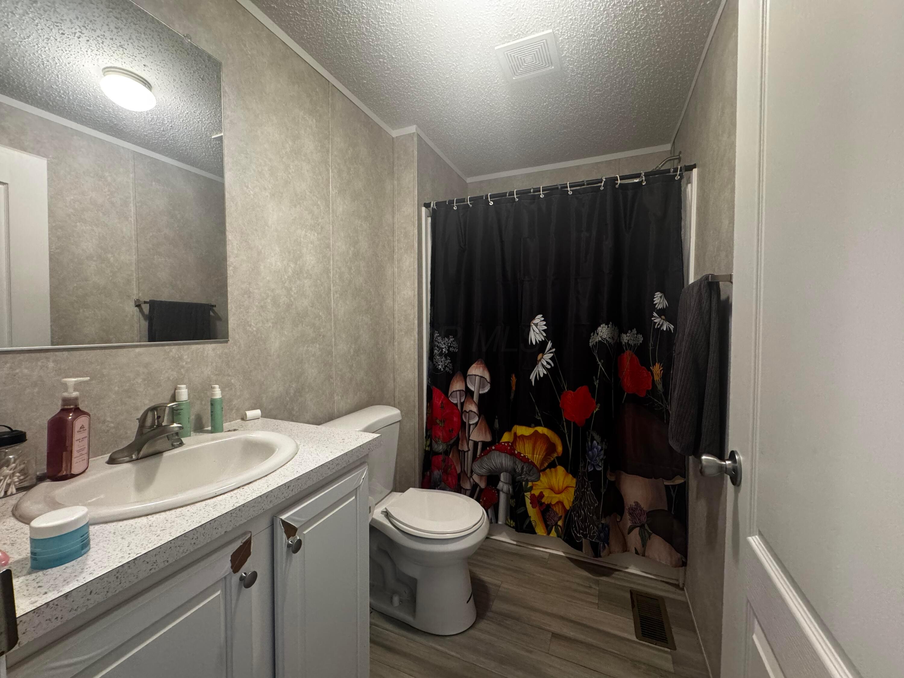 1121 Tarkiln Road Southeast, Unit 109 Lancaster, OH 43130 - Photo 8 of 12 Gallery Image 8
