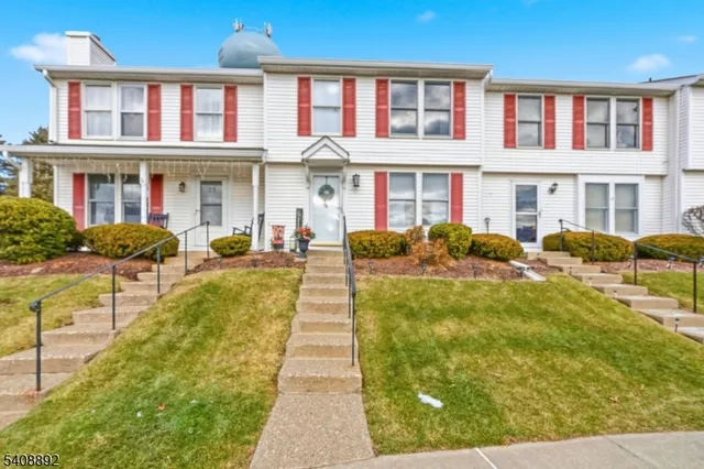 $299,000 | 35 Liberty Lane, Franklin, NJ 07416