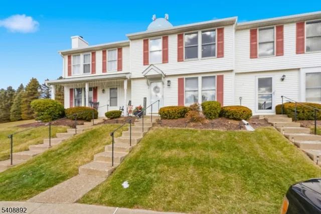 $299,000 | 35 Liberty Lane, Franklin, NJ 07416