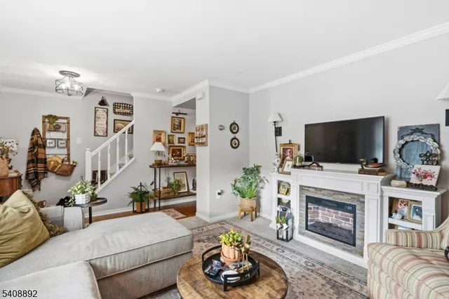 $299,000 | 35 Liberty Lane, Franklin, NJ 07416