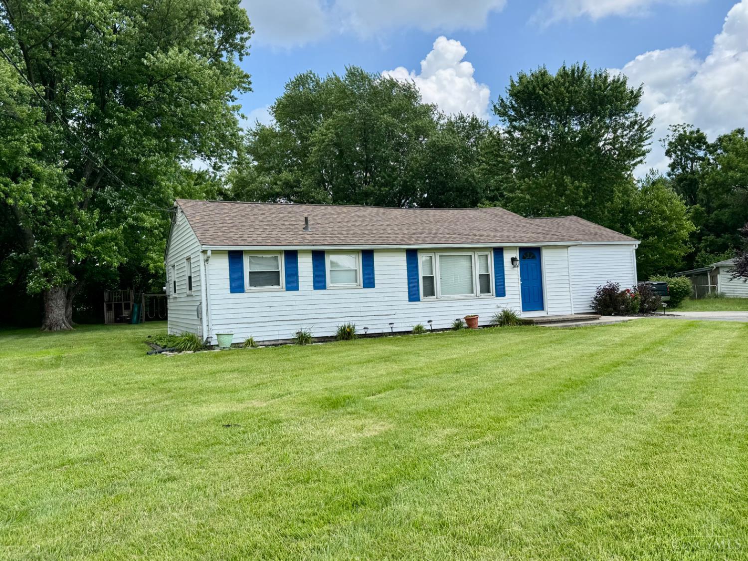 3626 Merwin 10 Mile Road Amelia, OH 45102 - Photo 3 of 27