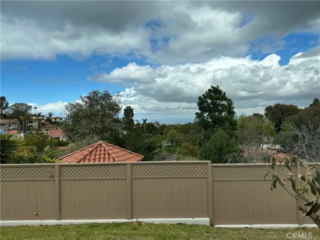 $8,300 | 2415 VÃa Sonoma, Palos Verdes Estates, CA 90274