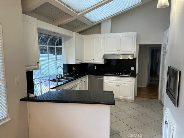 $8,300 | 2415 VÃa Sonoma, Palos Verdes Estates, CA 90274