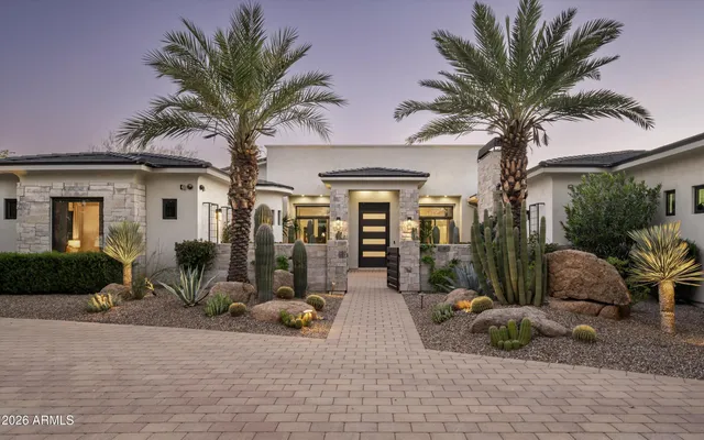 $7,995,000 | 8700 North 55th Place, Paradise Valley, AZ 85253