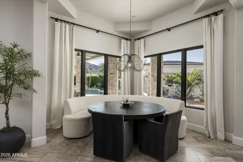 $7,750,000 | 8700 North 55th Place, Paradise Valley, AZ 85253