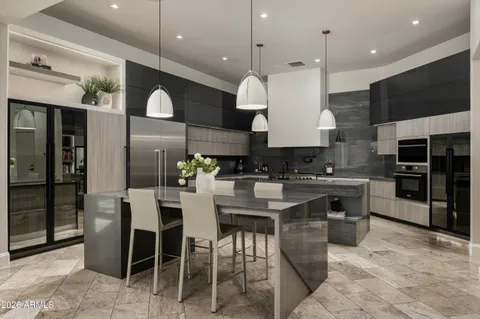 $7,750,000 | 8700 North 55th Place, Paradise Valley, AZ 85253