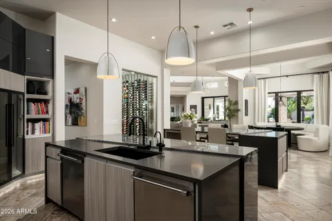 $7,995,000 | 8700 North 55th Place, Paradise Valley, AZ 85253