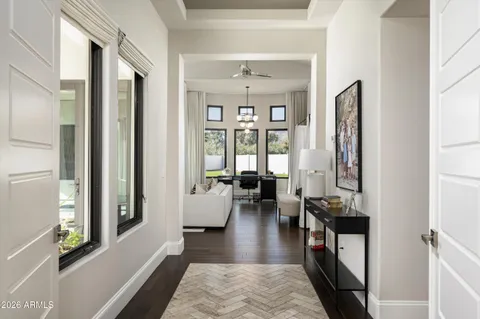 $7,995,000 | 8700 North 55th Place, Paradise Valley, AZ 85253